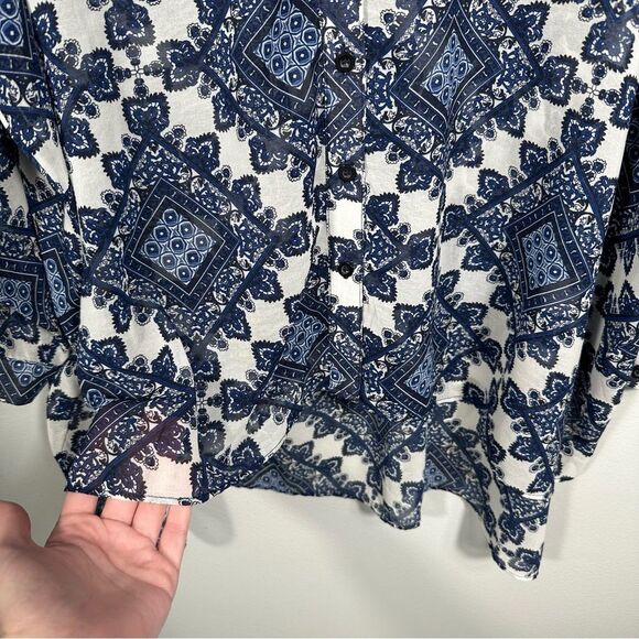 Sans Souci Blue White Paisley Patterned Tunic Button-Up Shirt Size Medium - Picture 12 of 16